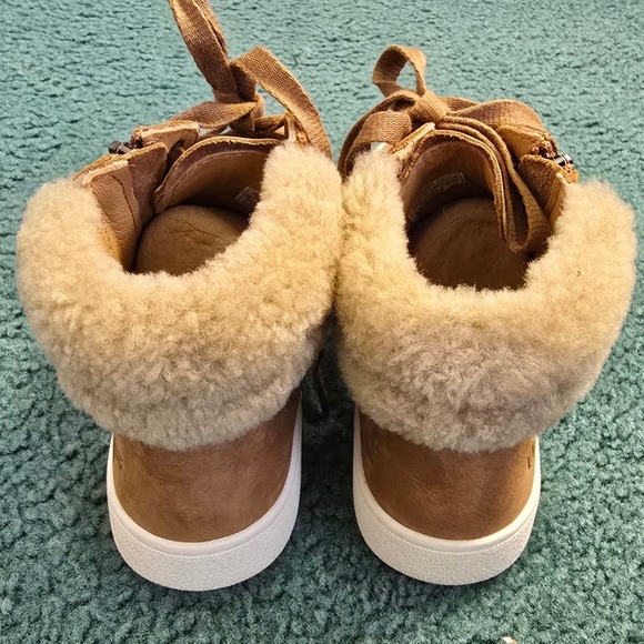 UGG Womens Size 10 Olive Chestnut Leather High Top Sneakers Fur Trimmed 1019716 - Picture 6 of 12